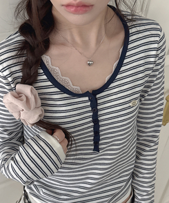 ボタンネックボーダー長袖Tシャツ NAVY