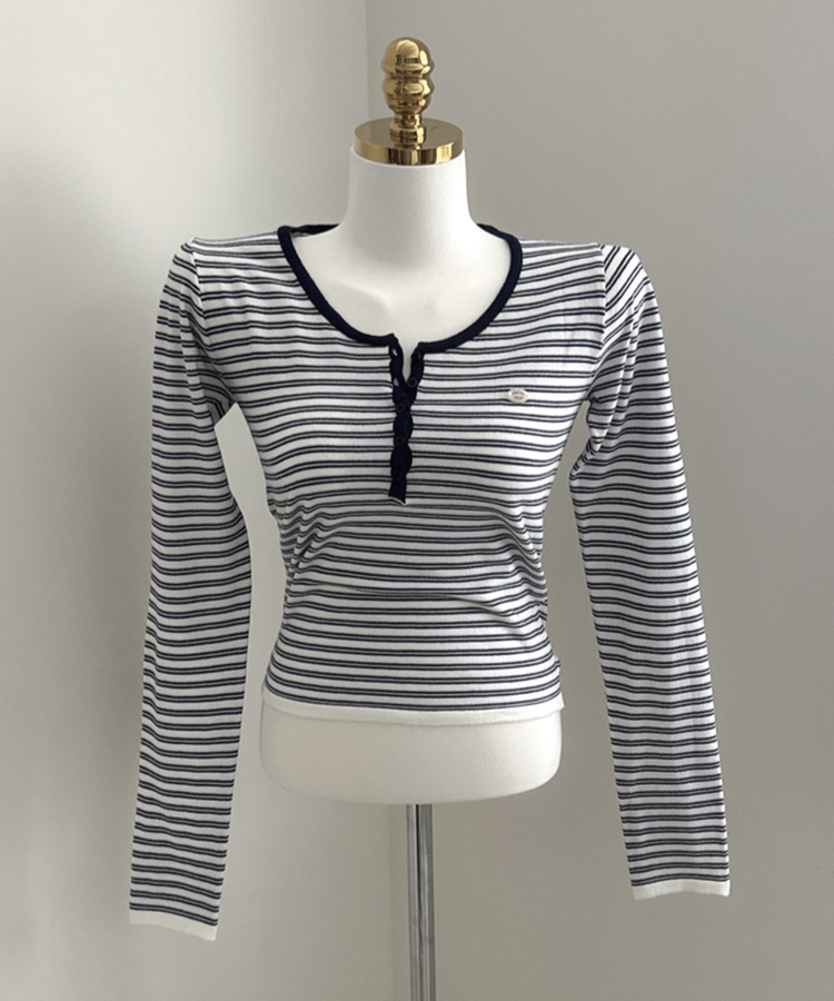 ボタンネックボーダー長袖Tシャツ