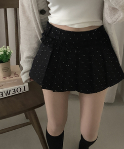 ドットフリルミニスカートパンツ BLACK