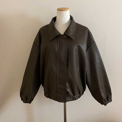 ルーズフィットデイリーレザー調ジャケット