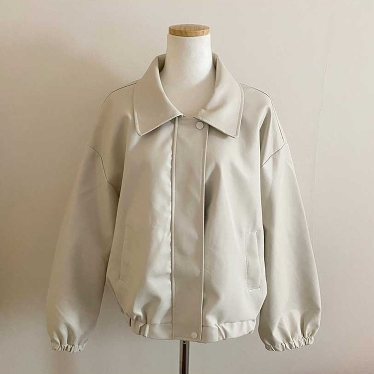 ルーズフィットデイリーレザー調ジャケット