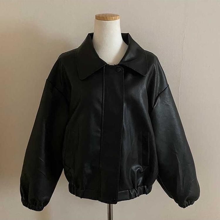 ルーズフィットデイリーレザー調ジャケット