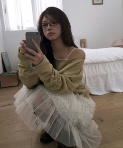 シアリングスターオフショルトレーナー YELLOW