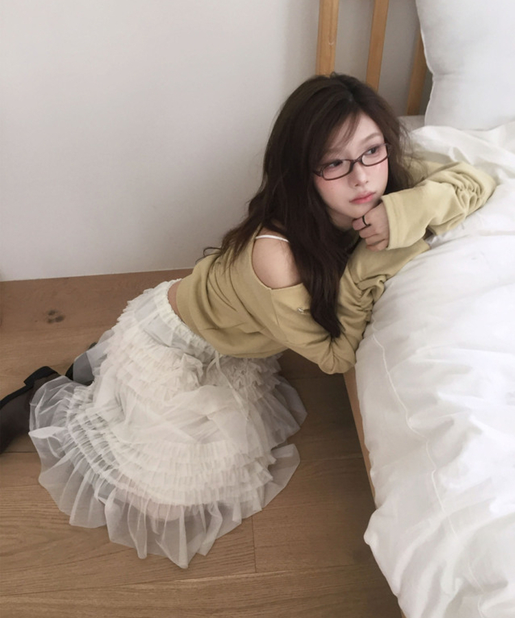 シアリングスターオフショルトレーナー YELLOW