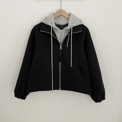 レイヤードストリングフードジップアップ