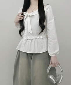 미벨리본프릴사선버튼카라벌룬핏블라우스 화이트