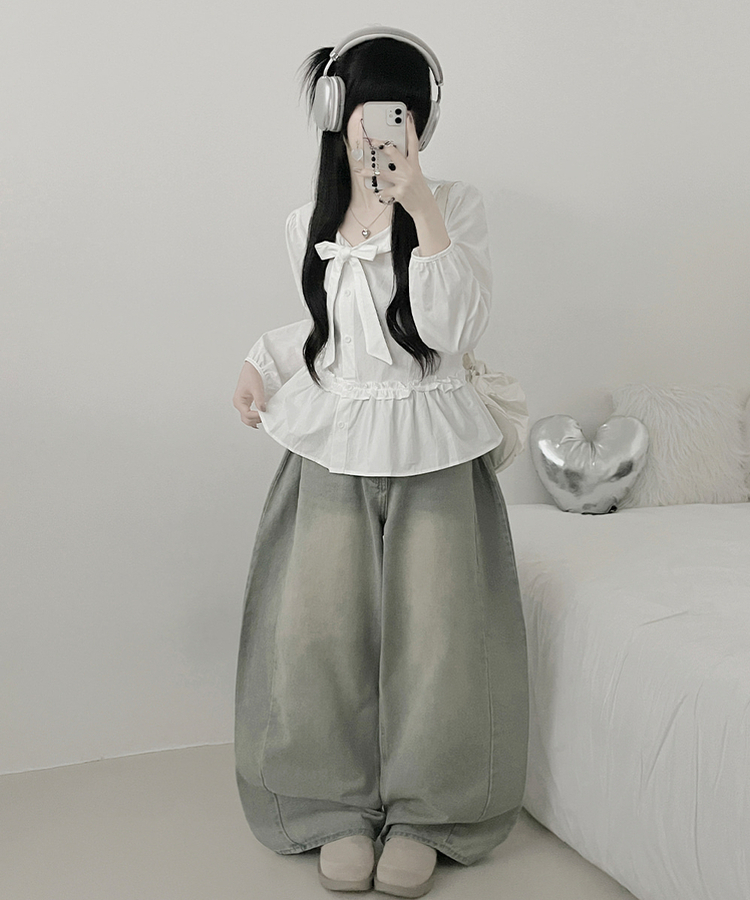 미벨리본프릴사선버튼카라벌룬핏블라우스 화이트