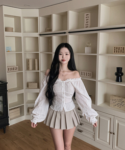 フリルネックオフショルダーブラウス IVORY