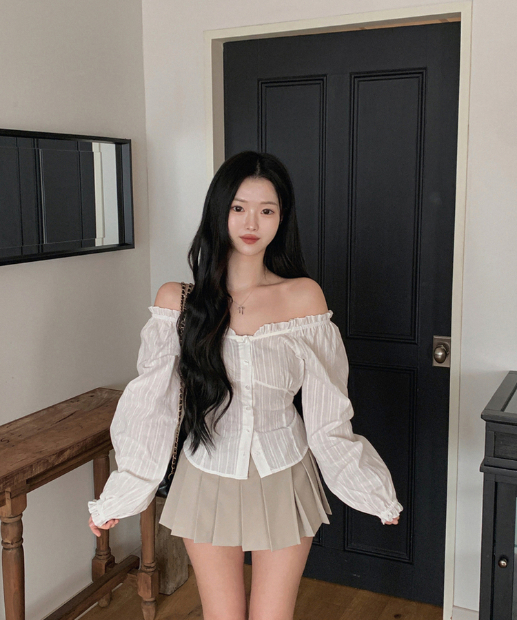 フリルネックオフショルダーブラウス IVORY