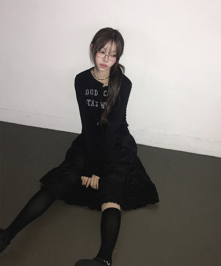 ヘンリーネックレタリング長袖Tシャツ BLACK