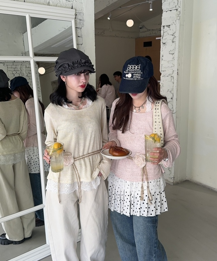 플라워 레이스 레이어드 탑 옐로우