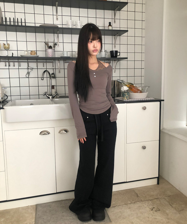 【丈別】ローライズブーツカットパンツ BLACK