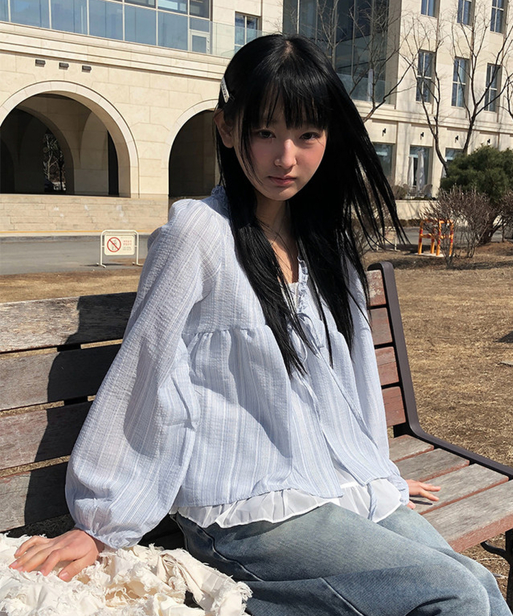 ストライプフリルレイヤードブラウス SKY BLUE