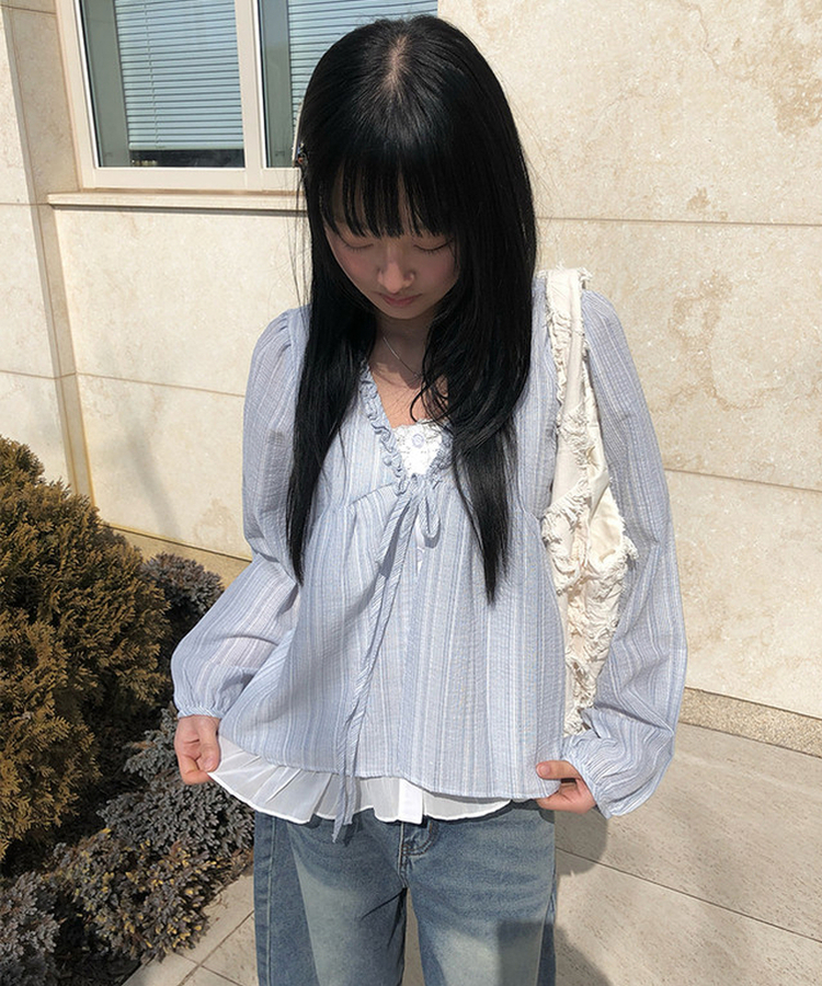 ストライプフリルレイヤードブラウス SKY BLUE