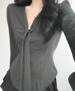 リボンタイスリムボタンブラウス GRAY