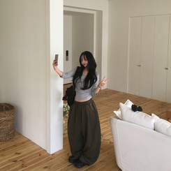 スタッズバルーンワイドトレーニングパンツ KHAKI