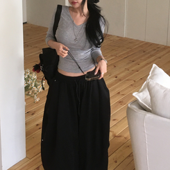 スタッズバルーンワイドトレーニングパンツ BLACK