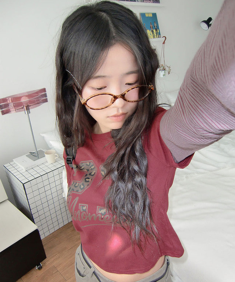 일체형 다일 호피 넘버 나염 레이어드 단가라 긴팔 티셔츠 와인