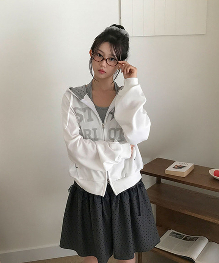 スタッズポケットドットフードジップアップ IVORY