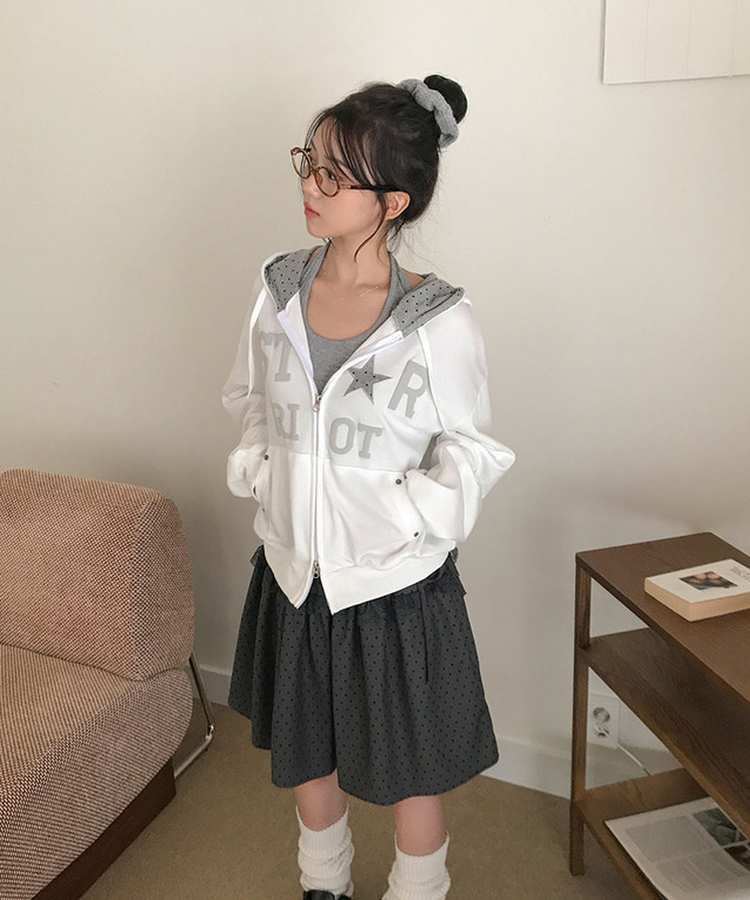 スタッズポケットドットフードジップアップ IVORY