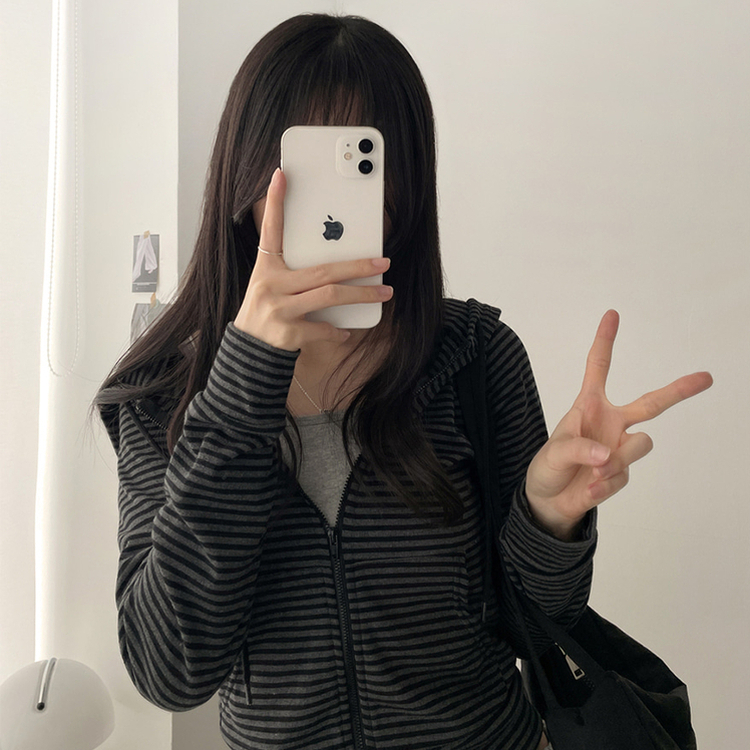 クロップドボーダージップアップ BLACK