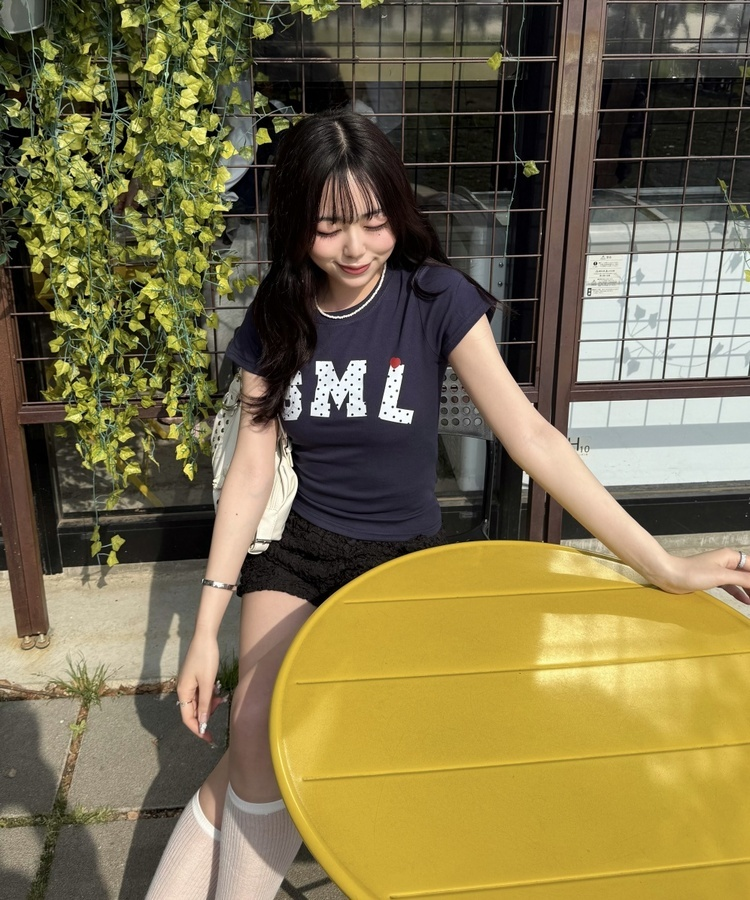 걸리 도트 로고 티셔츠 네이비