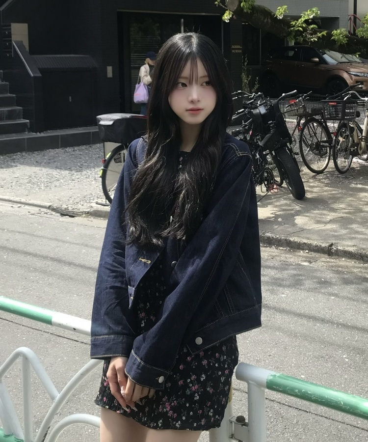 베이직 숏 데님 재킷 네이비