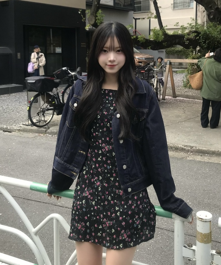 플라워 플리츠 미니 원피스 블랙