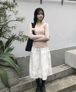 빈티지 스터드 셔링 백 블랙