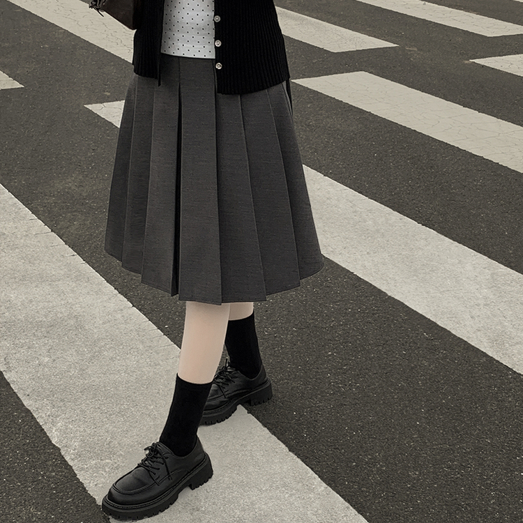 【ベルト付き】プレッピープリーツミディスカート CHARCOAL