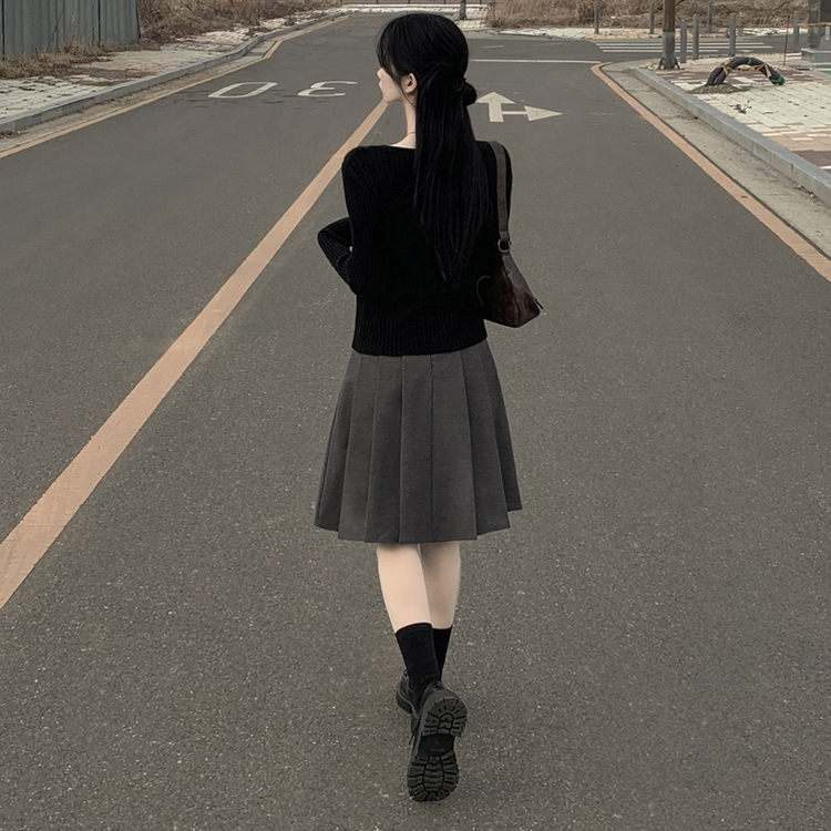 【ベルト付き】プレッピープリーツミディスカート CHARCOAL