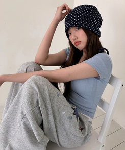 星刺繍ワイドトレーニングパンツ GREY