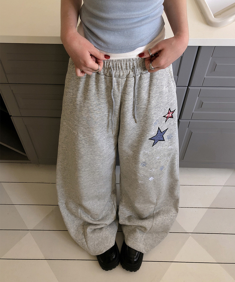 星刺繍ワイドトレーニングパンツ GREY