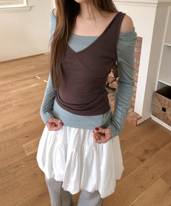 【SET】レイヤードバイカラーキャミソール＋長袖Tシャツ BROWN