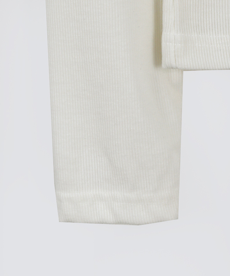 レーズスクエアネックTシャツ