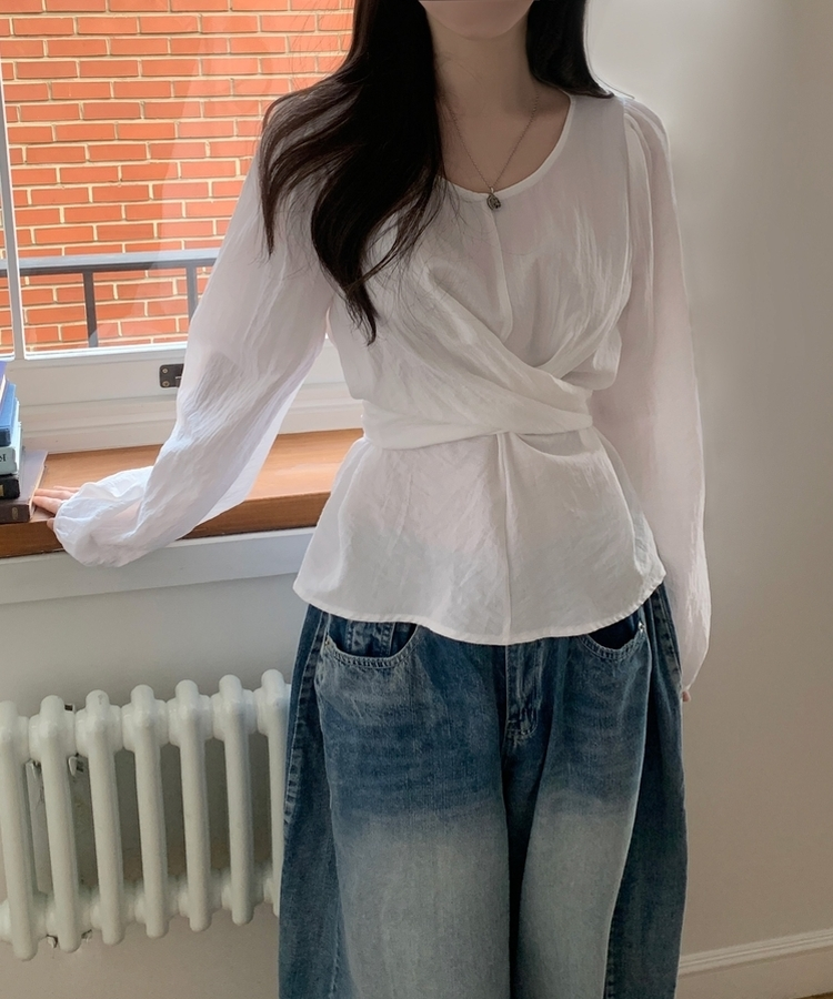 バックリボンツイストラップブラウス WHITE