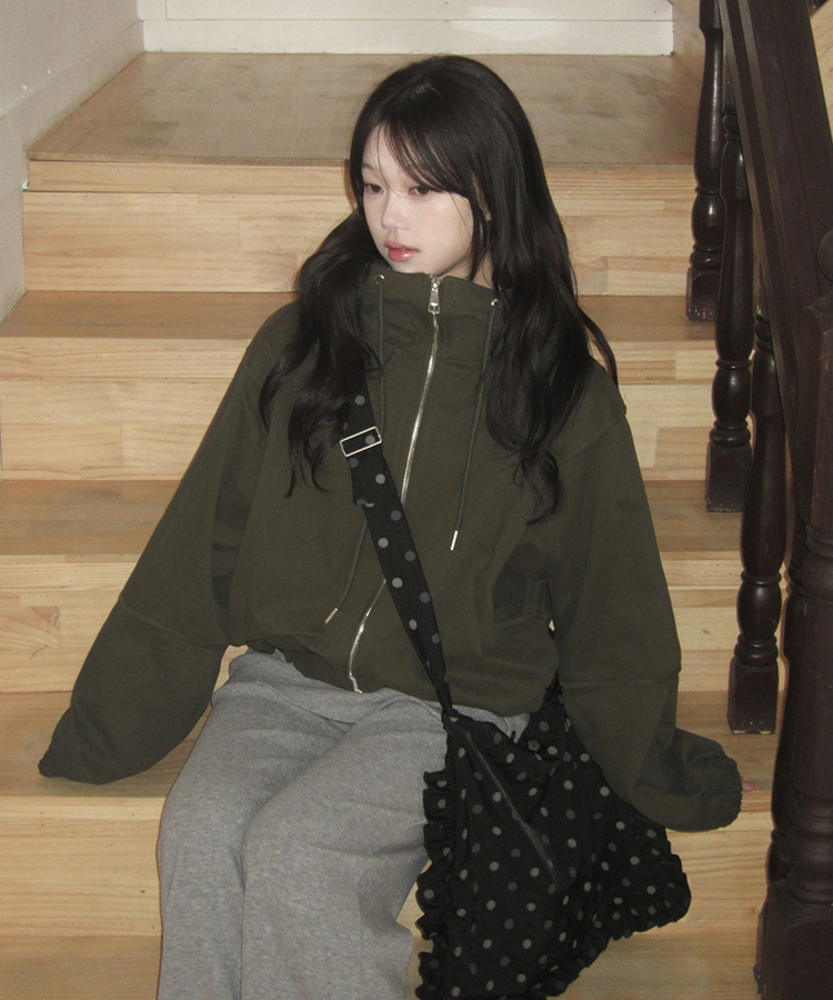 ドットフリルショルダークロスバッグ BLACK