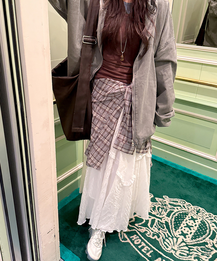 アンバランスフリルロングスカート IVORY