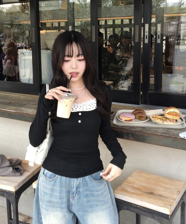 도트 셔링 일체형 긴팔 티셔츠 블랙