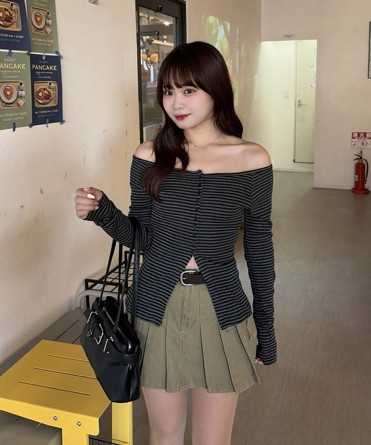 ボーダーオフショルカーディガン BLACK