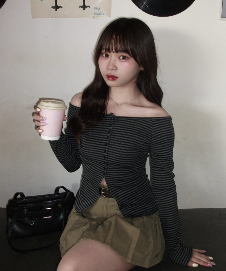 ボーダーオフショルカーディガン BLACK