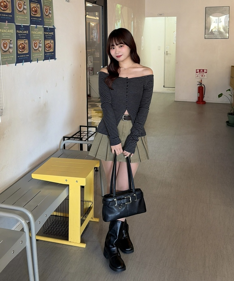ボーダーオフショルカーディガン BLACK