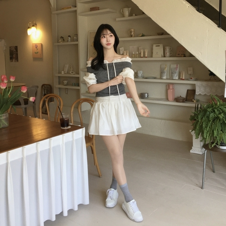 オフショルダーフリルミニワンピース IVORY