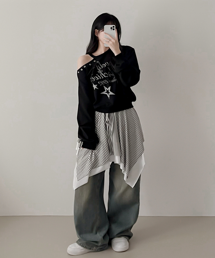 カットオフショルダートレーナー BLACK