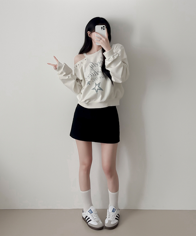 カットオフショルダートレーナー Milk