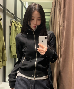 ラインピンタックジップアップジャンパー BLACK