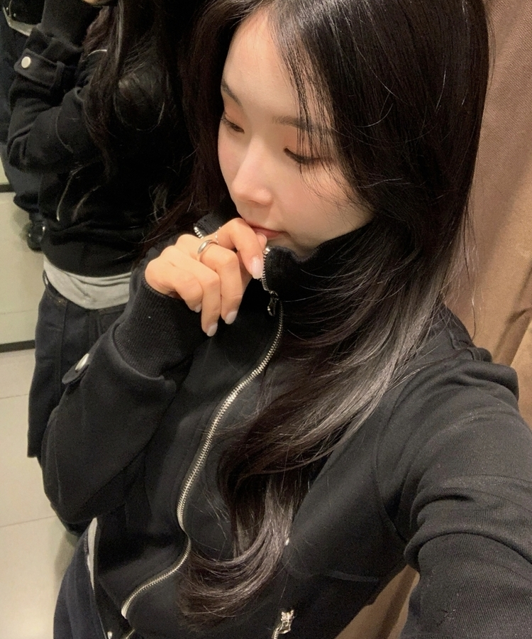 ラインピンタックジップアップジャンパー BLACK