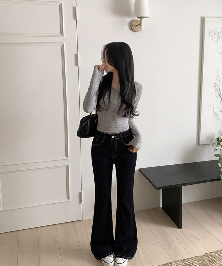 ノンフェードセミブーツカットデニム BLUE