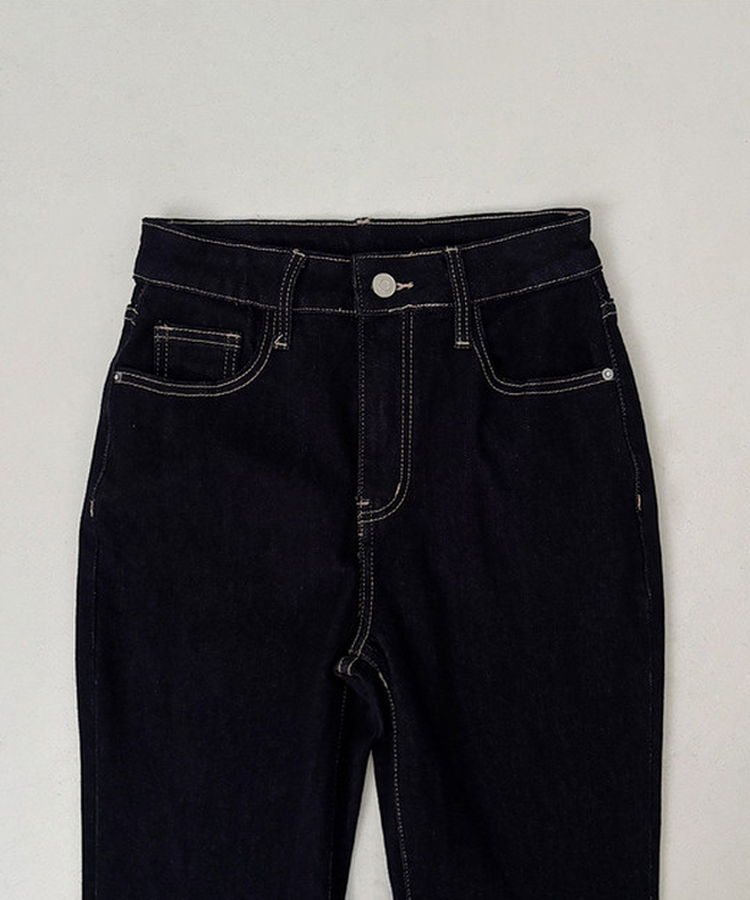 ノンフェードセミブーツカットデニム