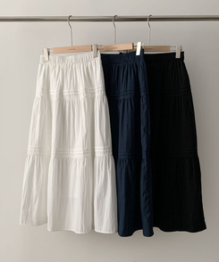 バンディングティアードロングスカート